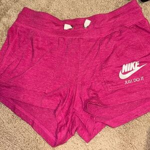 Pink Nike shorts M